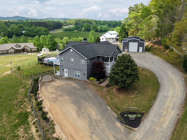 394 Crawford Road, Blairsville, GA 30512