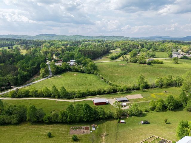 394 Crawford Road, Blairsville, GA 30512