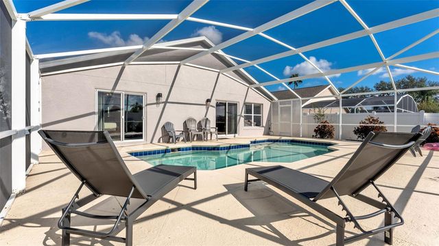 333 CASTLEMAIN CIRCLE, Davenport, FL 33897