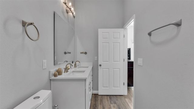 333 CASTLEMAIN CIRCLE, Davenport, FL 33897