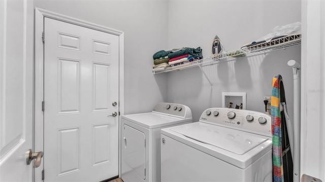 333 CASTLEMAIN CIRCLE, Davenport, FL 33897