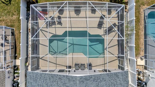 333 CASTLEMAIN CIRCLE, Davenport, FL 33897