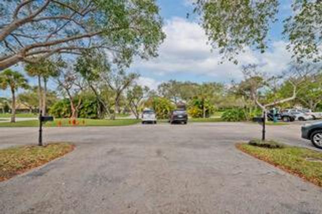 11492 Orange Lane, Boca Raton, FL 33428
