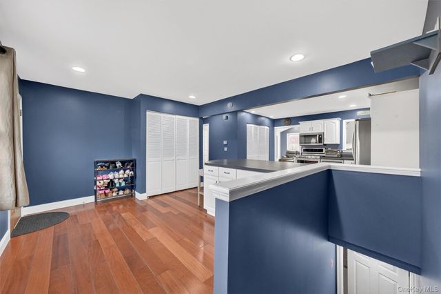 10 Meier Road, Poughkeepsie, NY 12603