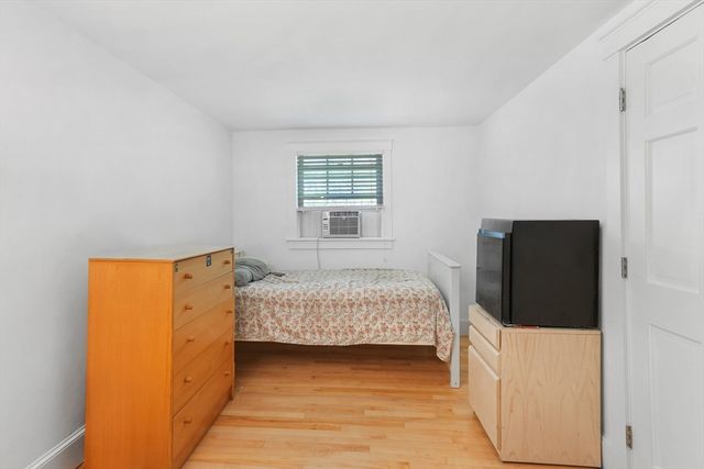 50 Lantern Lane, Tisbury, MA 02568