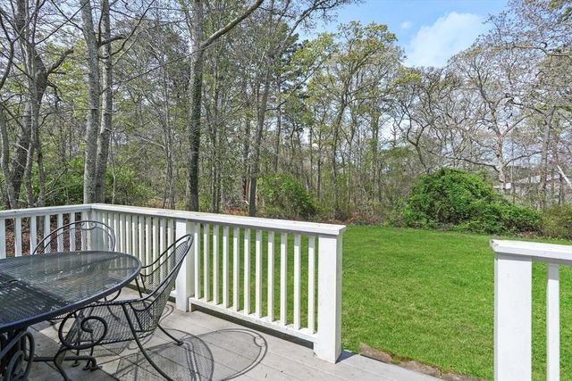 50 Lantern Lane, Tisbury, MA 02568