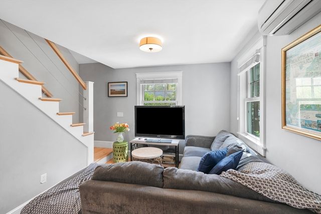 50 Lantern Lane, Tisbury, MA 02568