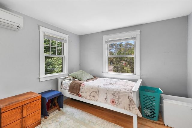 50 Lantern Lane, Tisbury, MA 02568