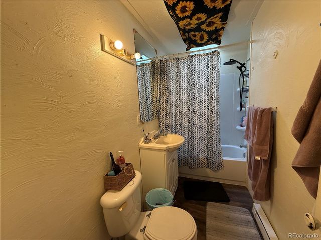 507 8th Street, Alamosa, CO 81101