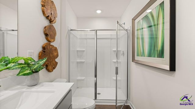 122 Kenmore Circle, Perry, GA 31069