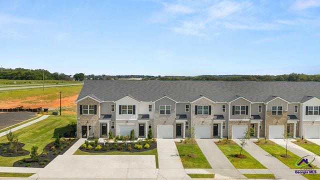 122 Kenmore Circle, Perry, GA 31069