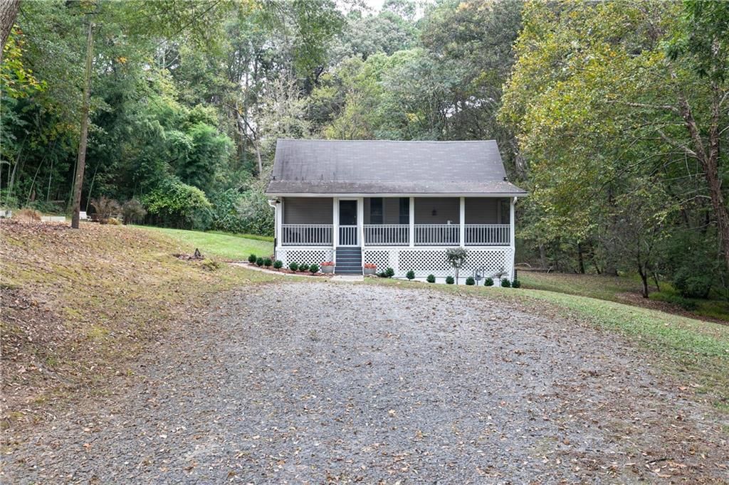 4481 Mclain Circle, Acworth, GA 30101