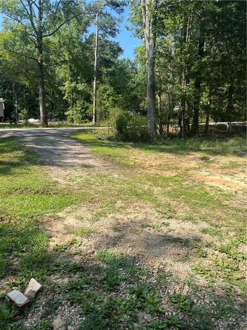 119 Haynie Avenue, Iva, SC 29655