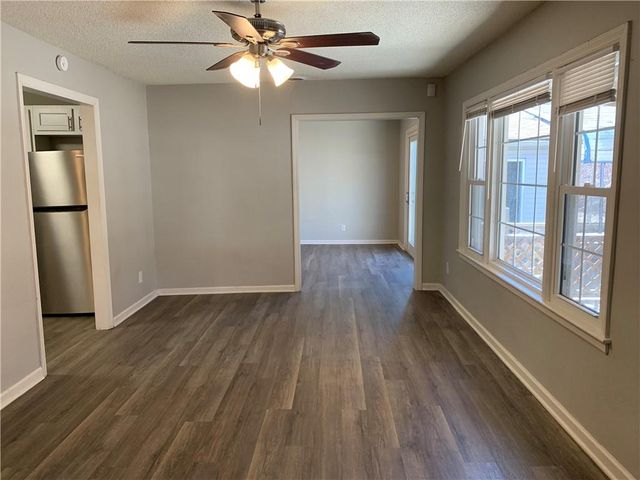 227 Central Street, Excelsior Springs, MO 64024