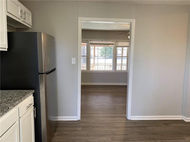 227 Central Street, Excelsior Springs, MO 64024