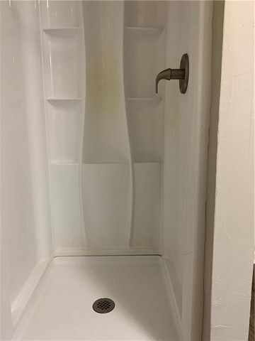 227 Central Street, Excelsior Springs, MO 64024