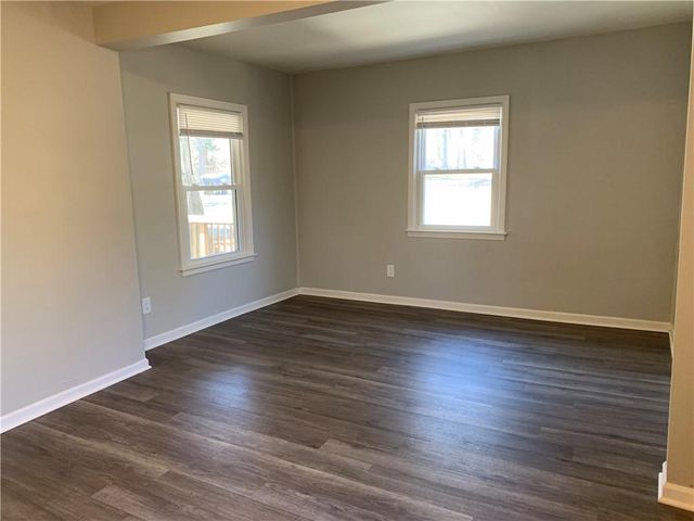 227 Central Street, Excelsior Springs, MO 64024