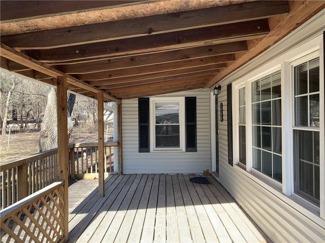 227 Central Street, Excelsior Springs, MO 64024