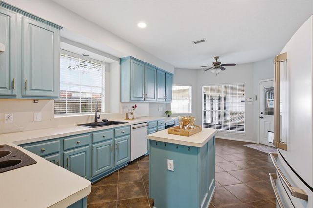 323 Magic Oaks Court, Spring, TX 77388
