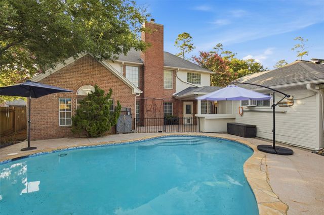 323 Magic Oaks Court, Spring, TX 77388
