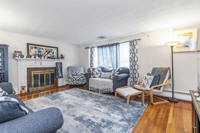 67 Cook Avenue, Chelsea, MA 02150