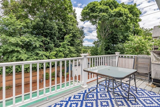67 Cook Avenue, Chelsea, MA 02150