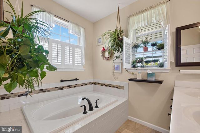 9 ODONOGHUE WAY, Barto, PA 19504