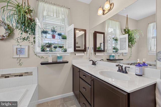 9 ODONOGHUE WAY, Barto, PA 19504