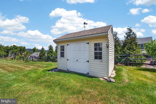 9 ODONOGHUE WAY, Barto, PA 19504