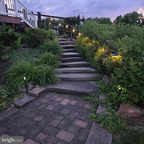 9 ODONOGHUE WAY, Barto, PA 19504