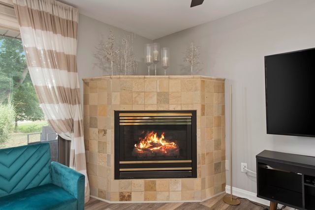 899 Fox Run, Bloomfield Hills, MI 48304