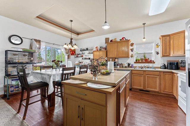 425 14th Avenue, Baraboo, WI 53913