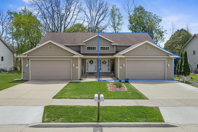 425 14th Avenue, Baraboo, WI 53913