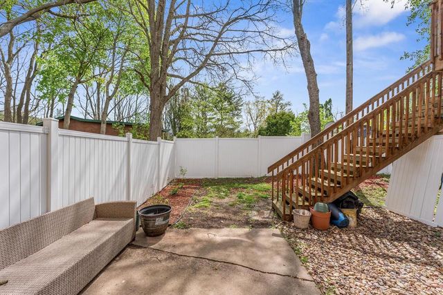 425 14th Avenue, Baraboo, WI 53913
