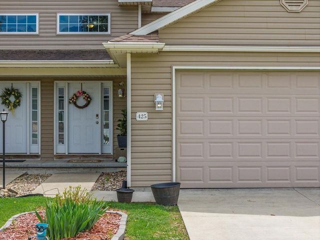 425 14th Avenue, Baraboo, WI 53913