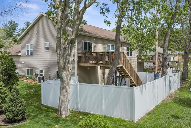425 14th Avenue, Baraboo, WI 53913