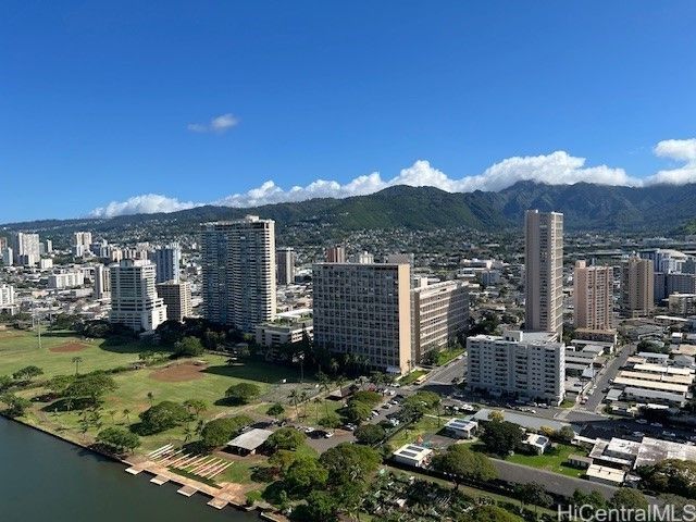 2121 Ala Wai Boulevard 3504, Honolulu, HI 96815