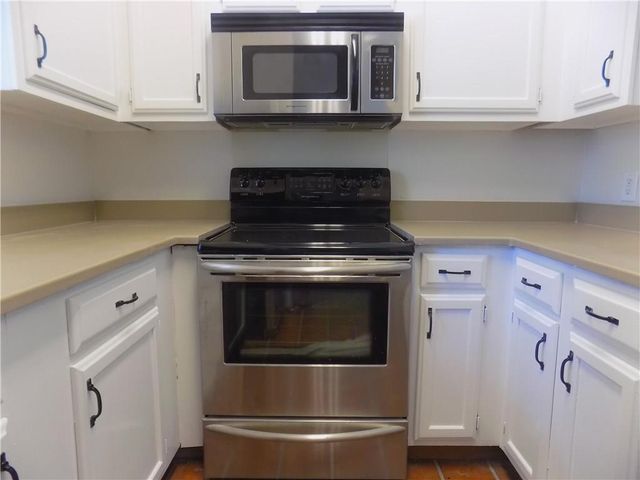 2605 Enfield RD 103, Austin, TX 78703