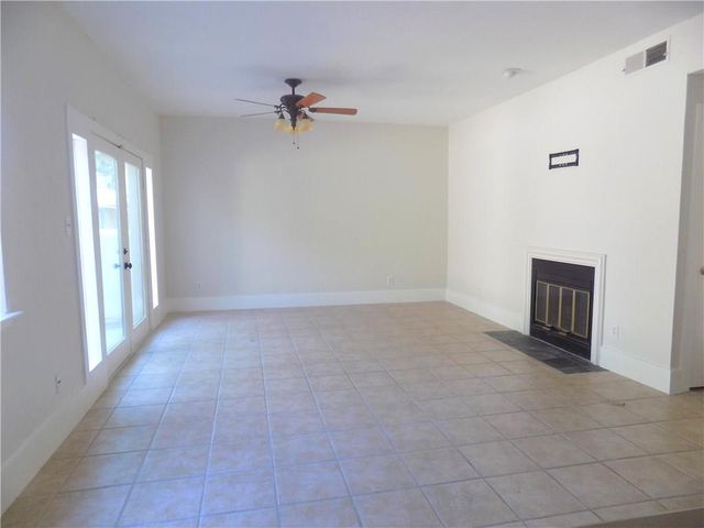 2605 Enfield RD 103, Austin, TX 78703