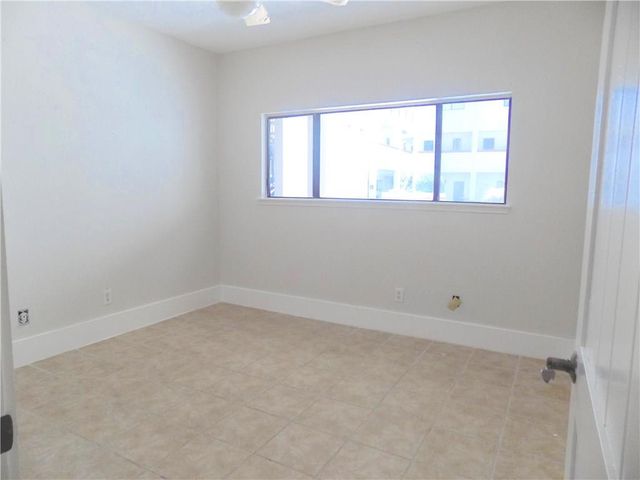 2605 Enfield RD 103, Austin, TX 78703