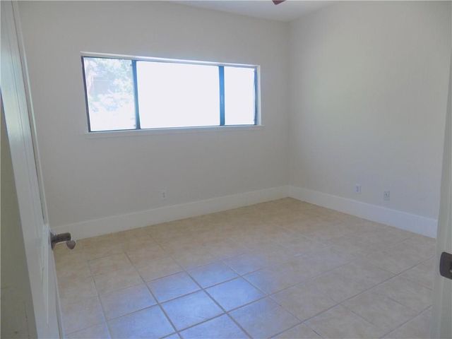 2605 Enfield RD 103, Austin, TX 78703