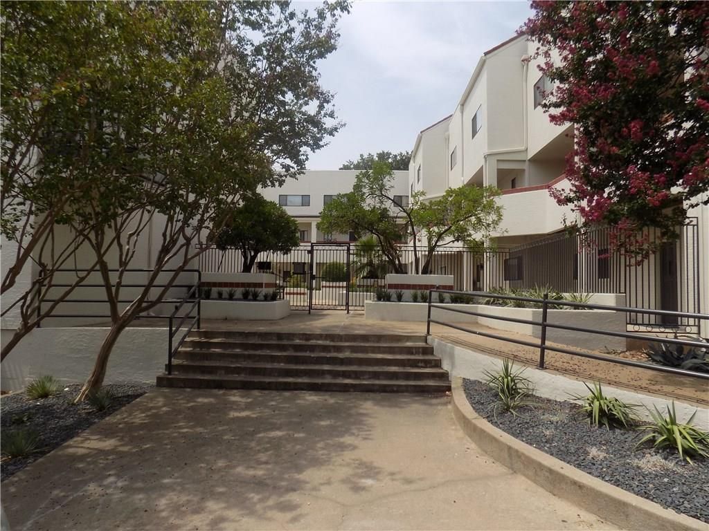 2605 Enfield RD 103, Austin, TX 78703