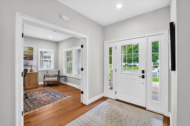 1134 Bluebird Trail, Waunakee, WI 53597
