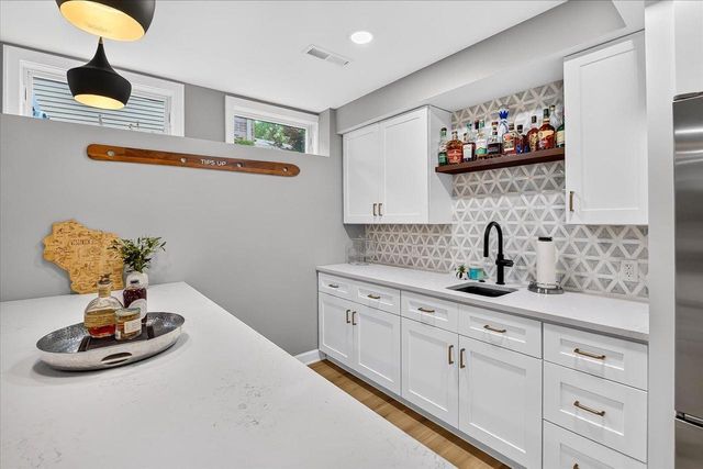 1134 Bluebird Trail, Waunakee, WI 53597