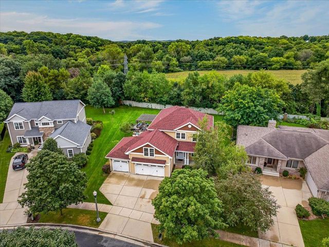 1134 Bluebird Trail, Waunakee, WI 53597