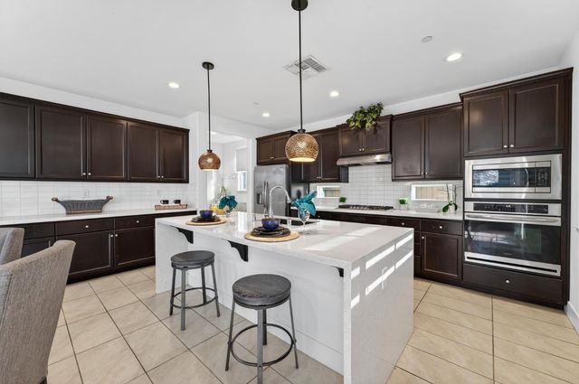 4461 Silver Ivy St, Sacramento, CA 95834