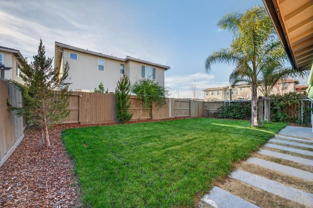 4461 Silver Ivy St, Sacramento, CA 95834