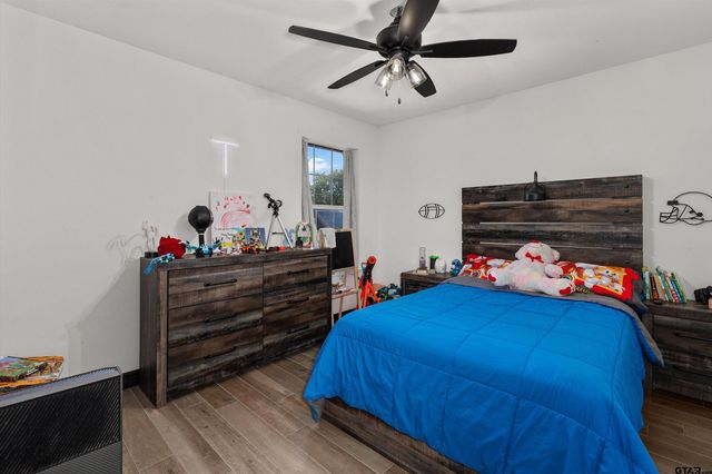 184 Greenwood Ranch Dr, Kilgore, TX 75662