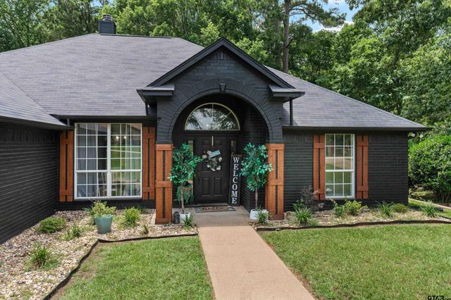 184 Greenwood Ranch Dr, Kilgore, TX 75662