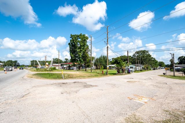 22549 Ford Road, Porter, TX 77365